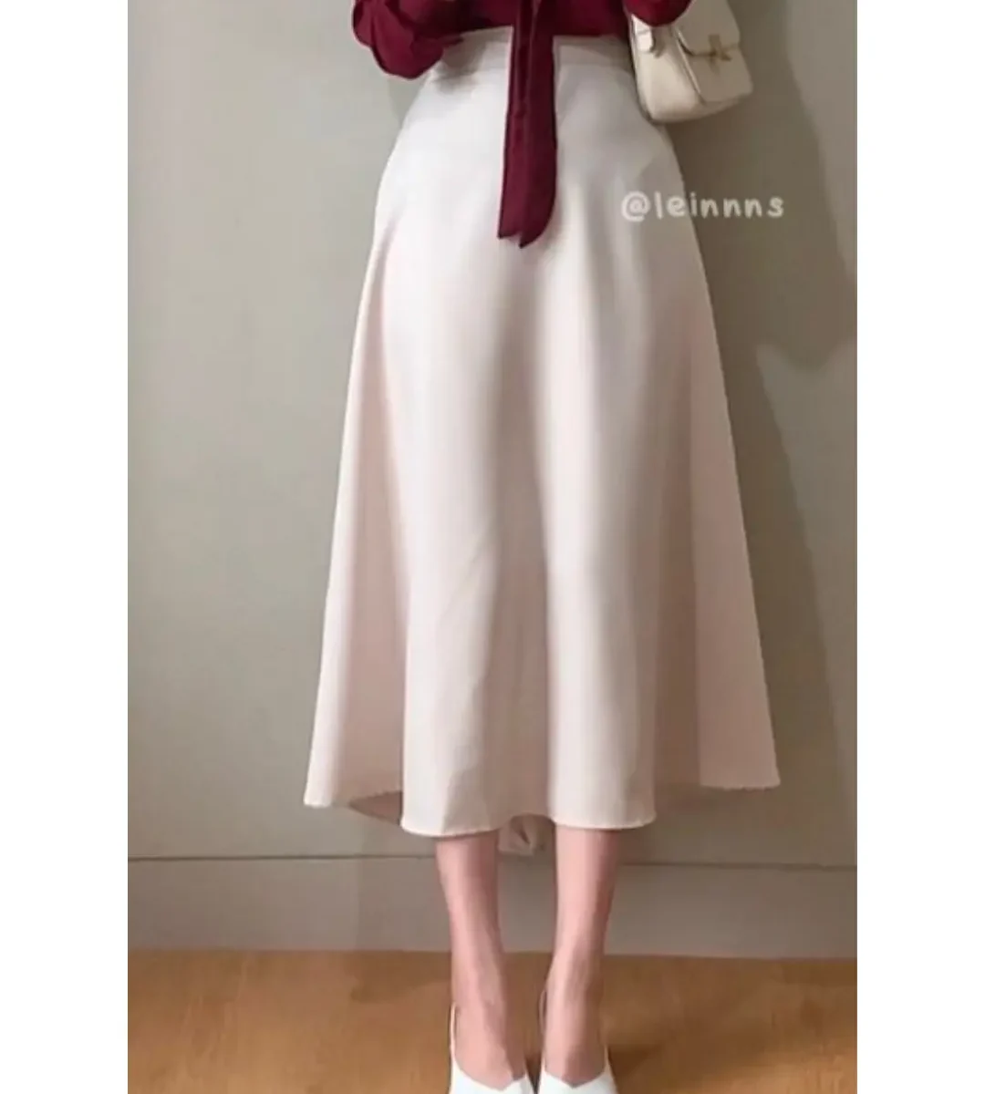 Korean-style outfit white A-line midi skirt